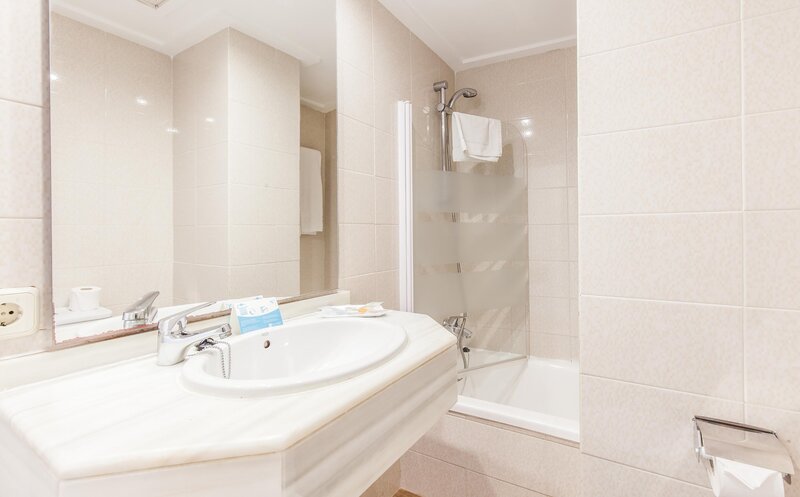 BlueSea Cala Millor 32
