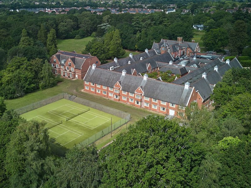 Hilton St Annes Manor Bracknell