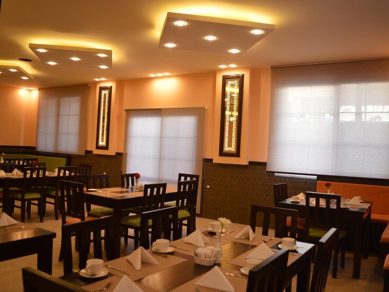 Tilal Al Madina Hotel 18