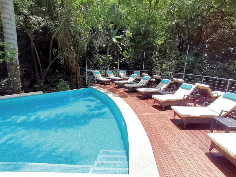 Jungle Vista Boutique Hotel