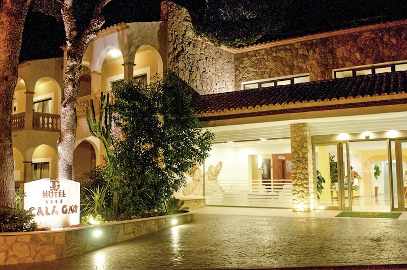 Hotel Cala Gat 12