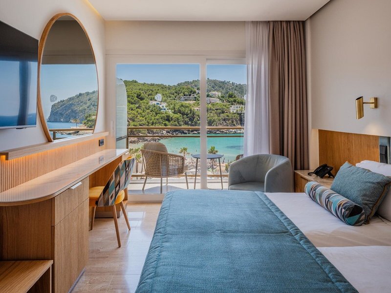 Grupotel Playa Camp de Mar 38