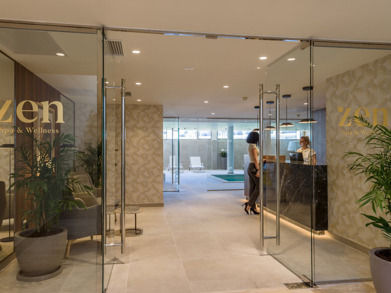 ZAFIRO Palace Palma Nova  27