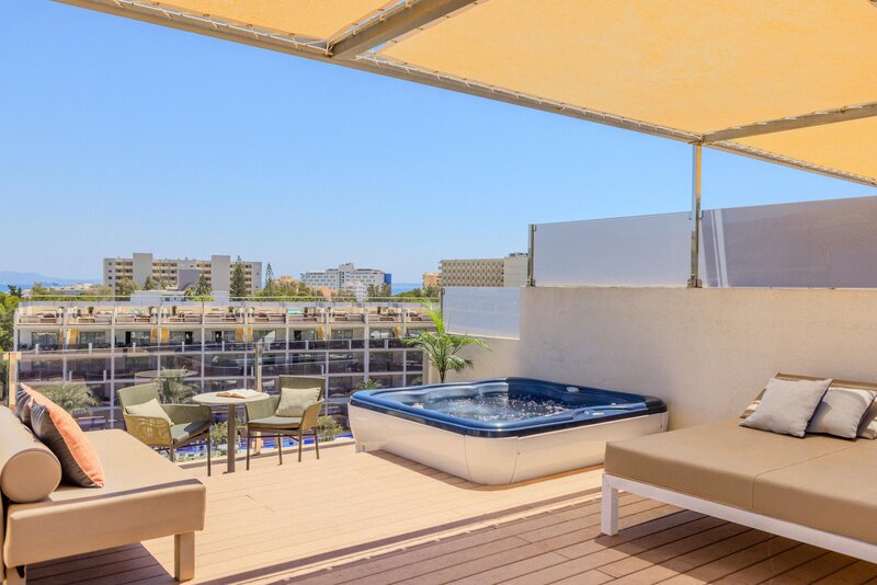 ZAFIRO Palace Palma Nova  72