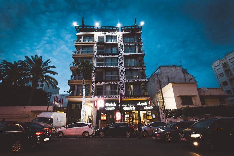 Down Town Hotel By Business & Leisure Hotels