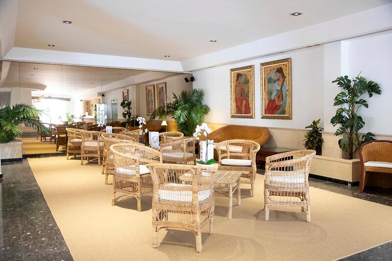 Hotel ROC Oberoy 9