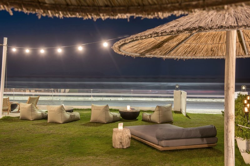 Enorme Maya Beach 19