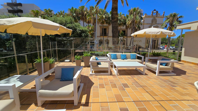 Hotel y Apartamentos Leman 6