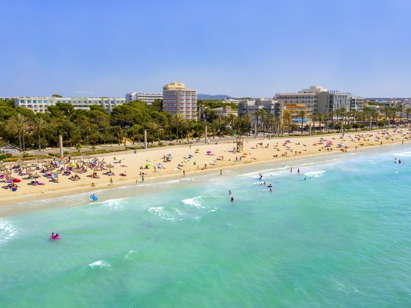 Hotel y Apartamentos Leman 4