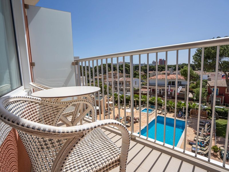 Hotel y Apartamentos Leman 45