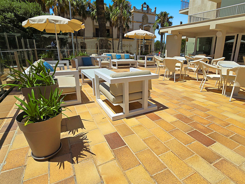 Hotel y Apartamentos Leman 16