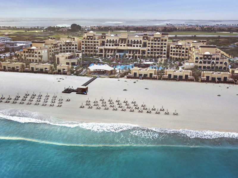 Saadiyat Rotana Resort & Villas 3