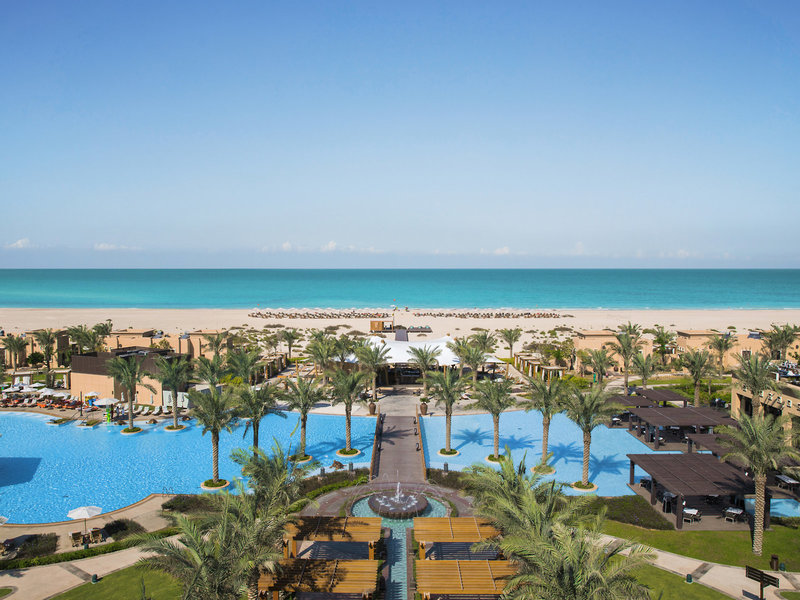 Saadiyat Rotana Resort & Villas 4