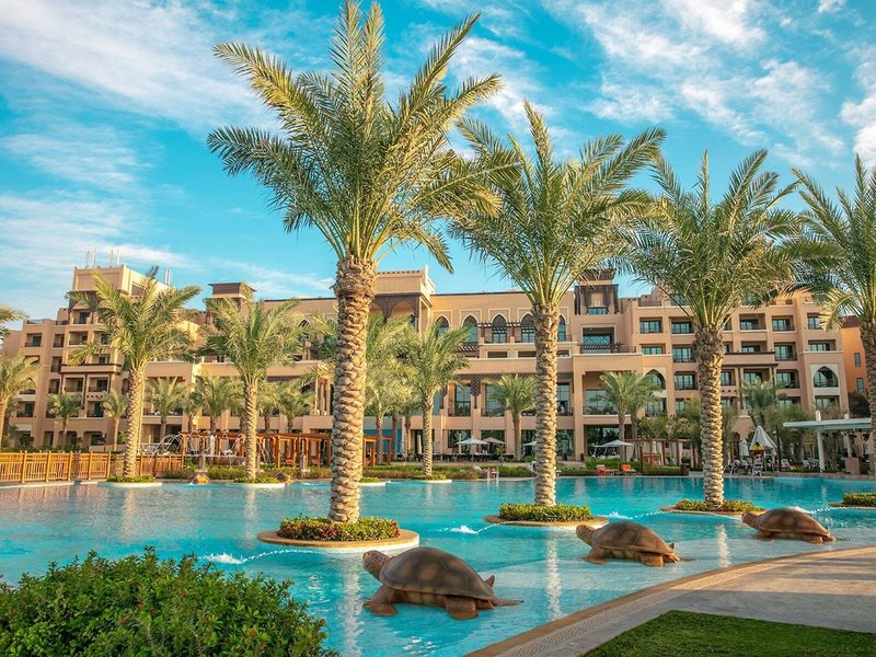 Saadiyat Rotana Resort & Villas 7