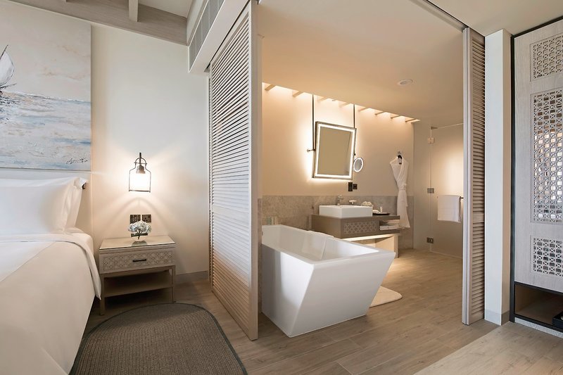 Saadiyat Rotana Resort & Villas 6