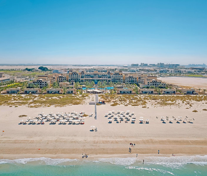 Saadiyat Rotana Resort & Villas 8