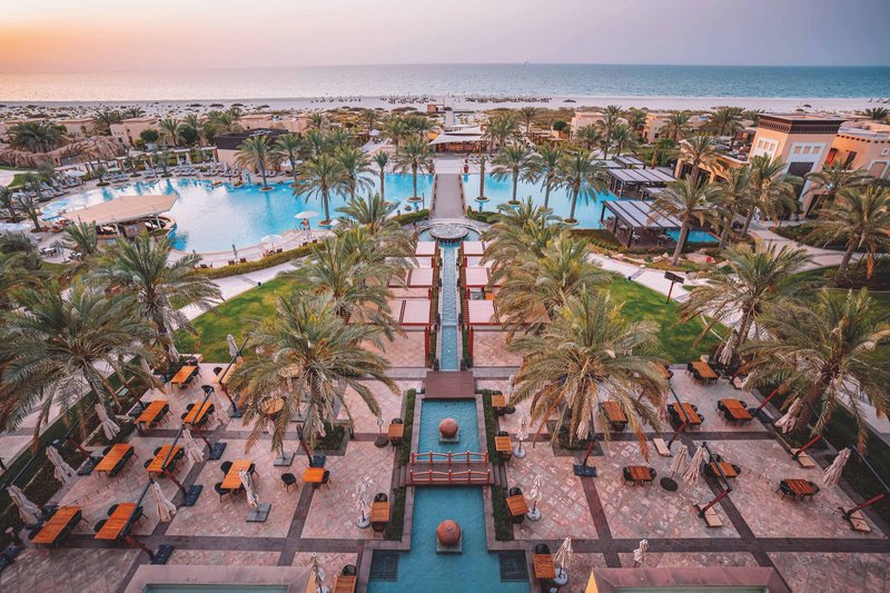 Saadiyat Rotana Resort & Villas 1