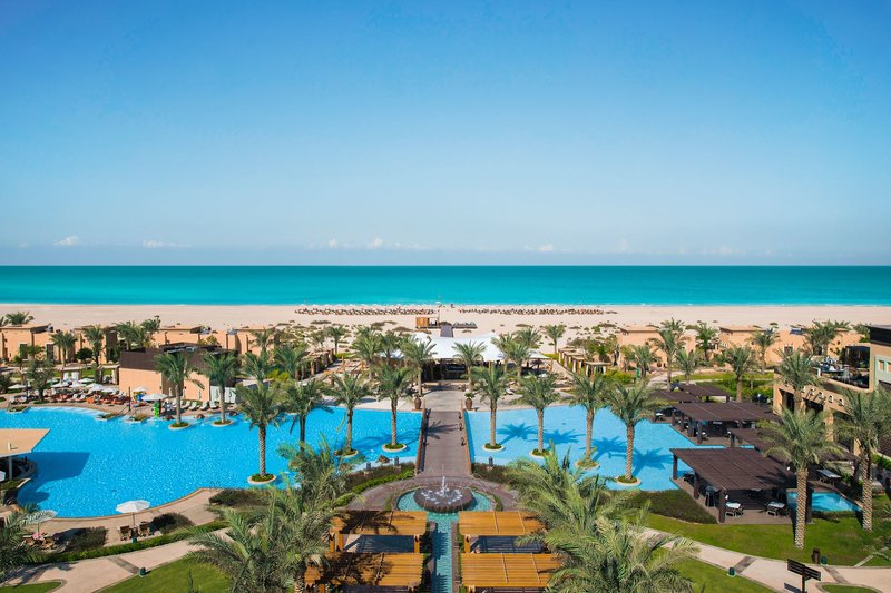 Saadiyat Rotana Resort & Villas 3