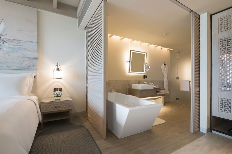 Saadiyat Rotana Resort & Villas 28