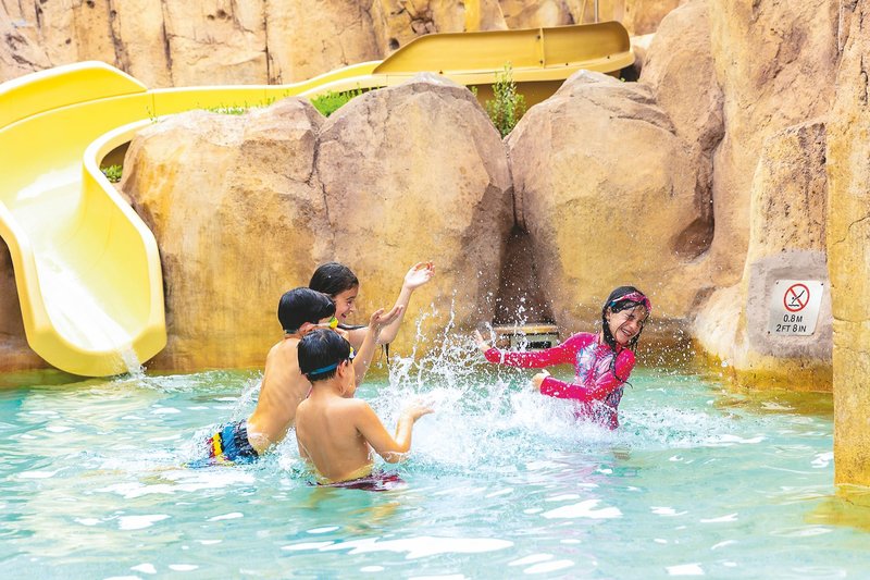 Saadiyat Rotana Resort & Villas 43