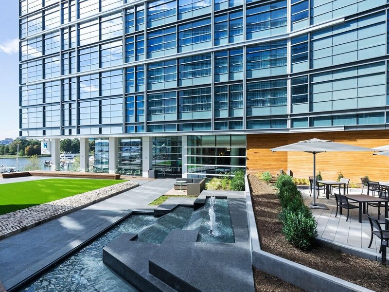 Hyatt House Washington DC / The Wharf 10