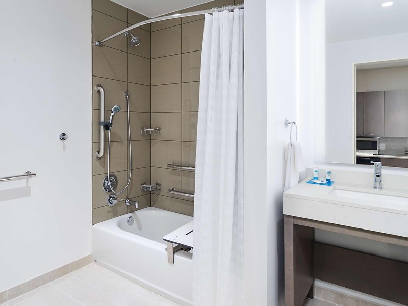 Hyatt House Washington DC / The Wharf 34