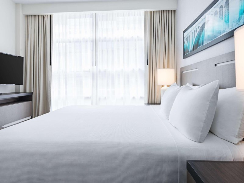 Hyatt House Washington DC / The Wharf 35