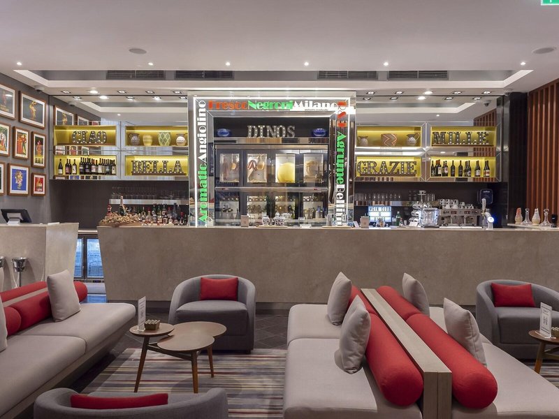 Pearl Rotana Capital Centre 8