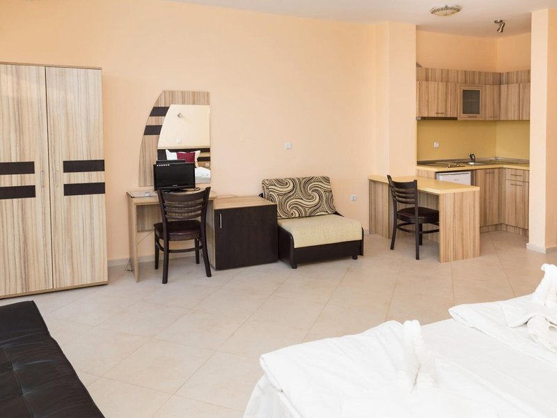 Saint Valentine 11 - Room Example