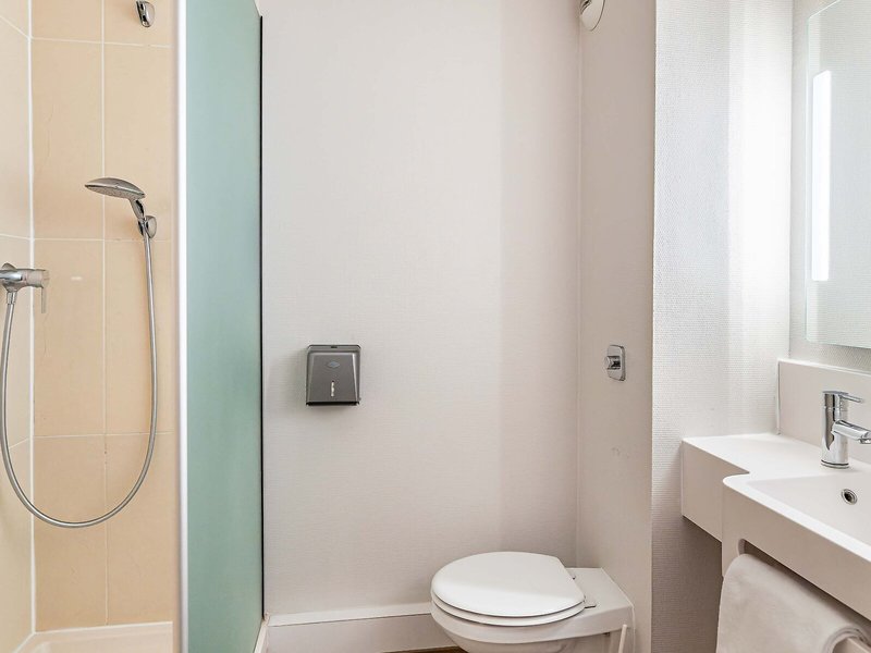 B&B Hôtel TOURS Parc Expo St-Avertin 19