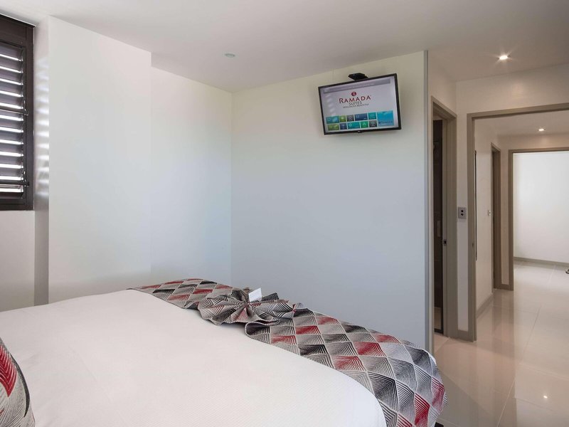 Ramada Suites Wailoaloa Beach Fiji 35