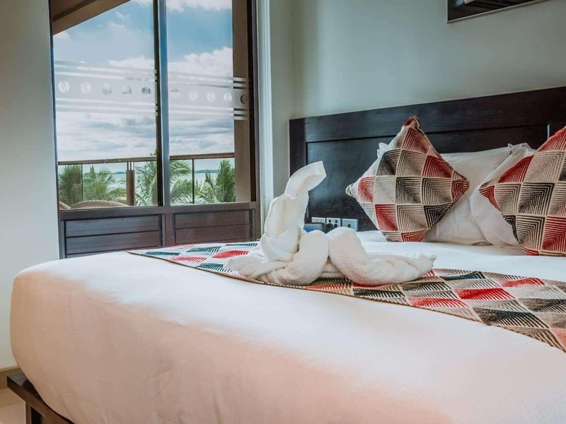 Ramada Suites Wailoaloa Beach Fiji 36