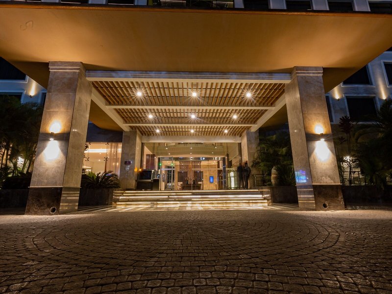 Crowne Plaza Nairobi Airport  3