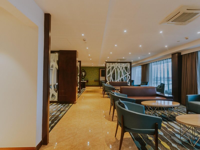Crowne Plaza Nairobi Airport  13