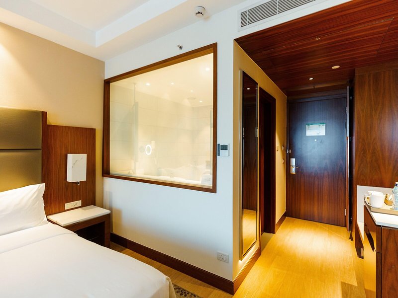 Crowne Plaza Nairobi Airport  34