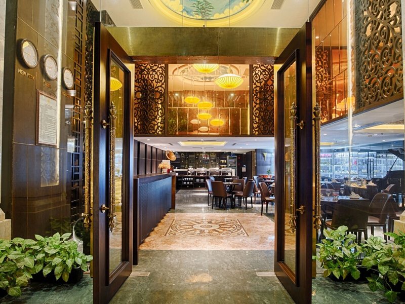 Palazzo Luxury Hotel 6