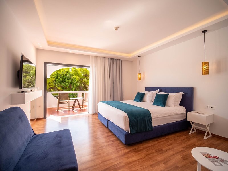 Ramada Loutraki Poseidon Resort 37
