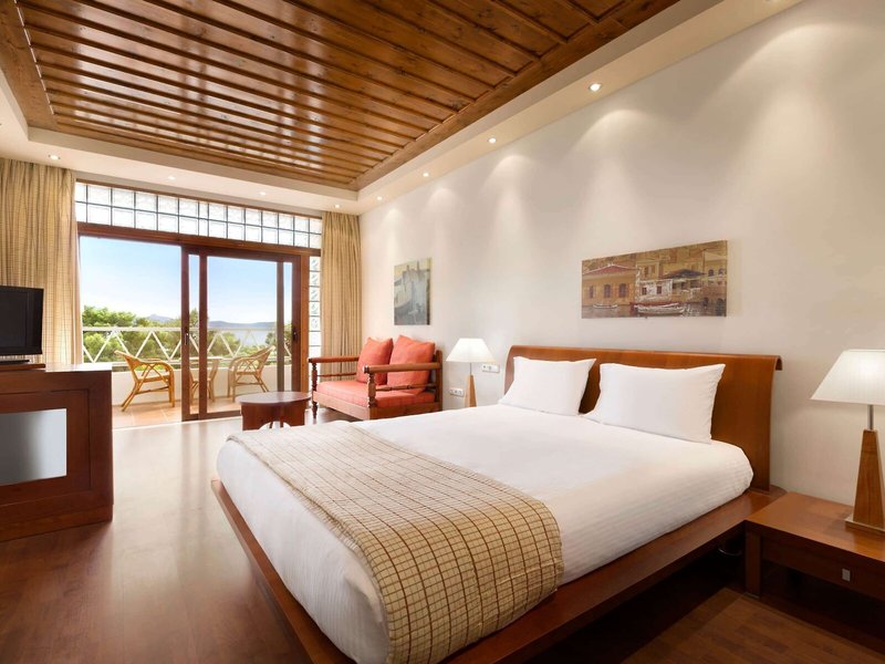Ramada Loutraki Poseidon Resort 43