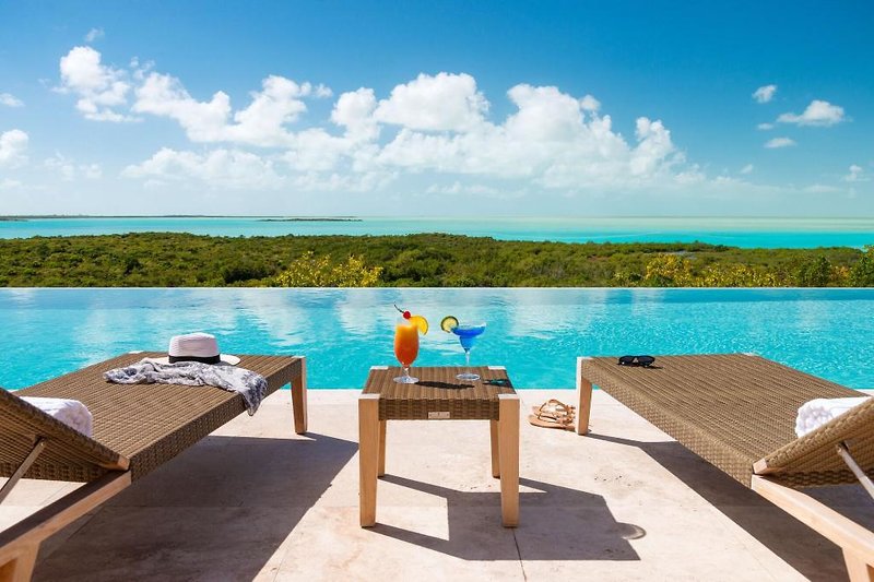 Sailrock Resort - Great House at Sailrock