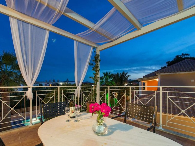 Aeolos Boutique Hotel & Suites 4