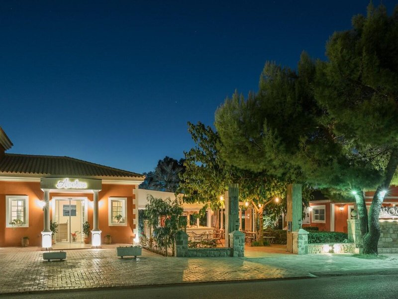 Aeolos Boutique Hotel & Suites 5