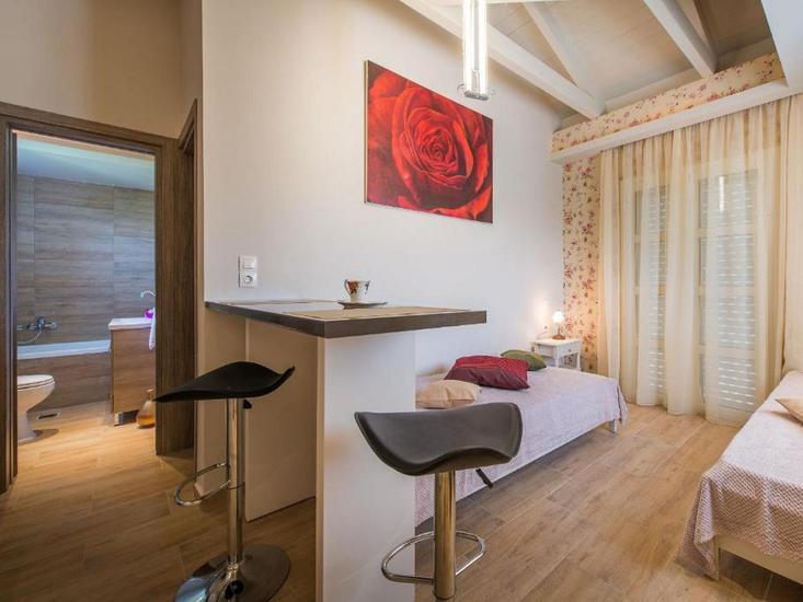 Aeolos Boutique Hotel & Suites 7