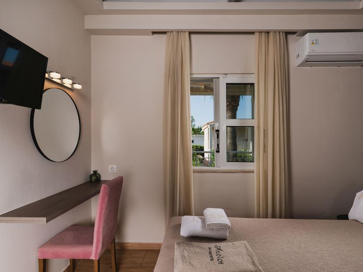 Aeolos Boutique Hotel & Suites 9