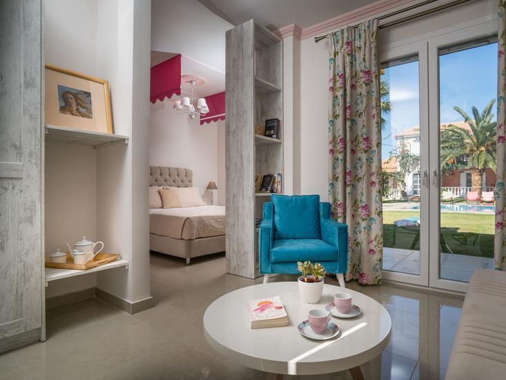 Aeolos Boutique Hotel & Suites 10