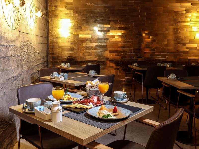 Design Plus BEX Hotel 21