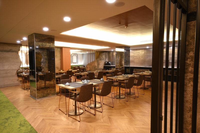 Design Plus BEX Hotel 9
