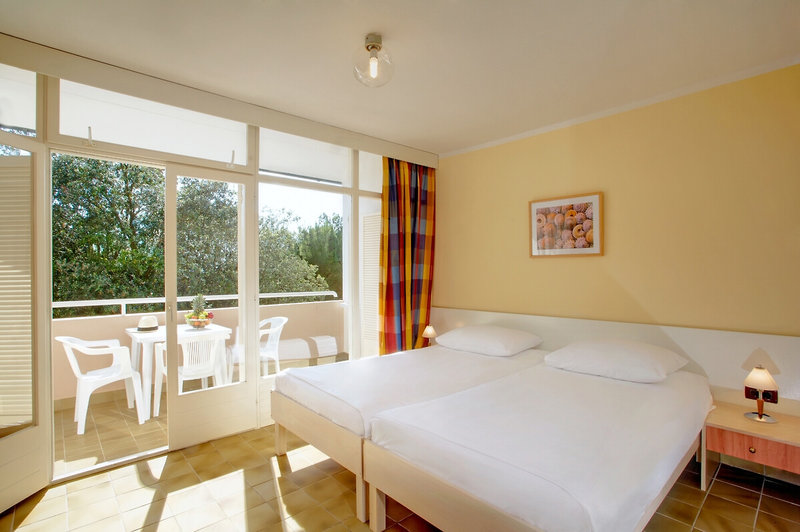 Lanterna Resort 6