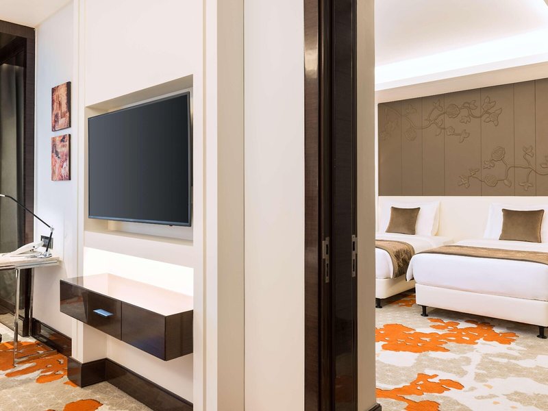 Radisson Blu Hotel Ajman 25