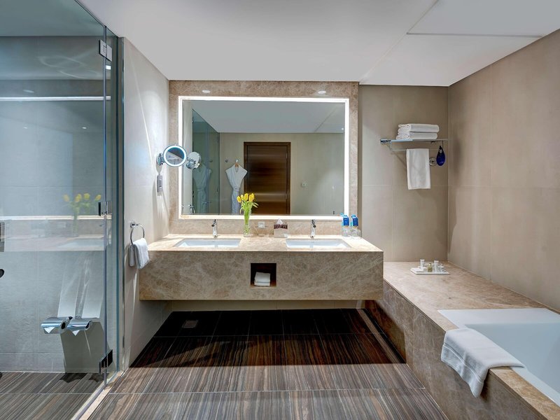 Radisson Blu Hotel Ajman 34