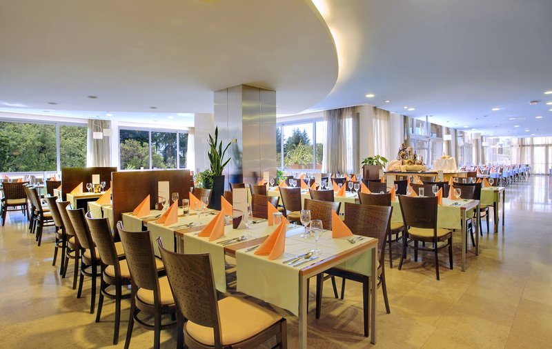 Rubin Sunny Hotel By Valamar 12